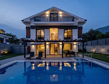 Vakantiehuis Wunderschöne Villa in Ölüdeniz mit Kinderpoo