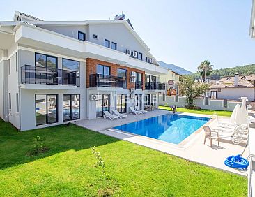 Geschakelde woning in Ölüdeniz
