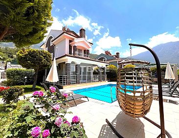 Geschakelde woning in Ölüdeniz