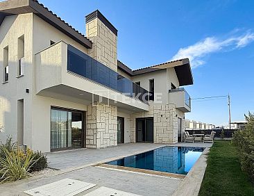 Geschakelde woning in Soğucak