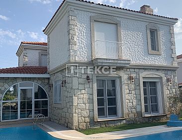 Geschakelde woning in Üniversite