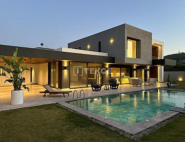 Geschakelde woning in Çakabey
