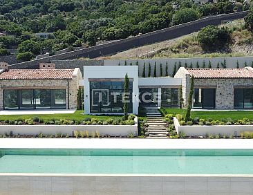 Geschakelde woning in Yalıkavak