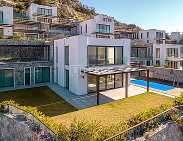 Geschakelde woning in Yalıkavak