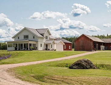 Vrijstaande woning in Bada