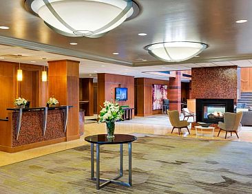 Courtyard by Marriott Boston Logan Airport
