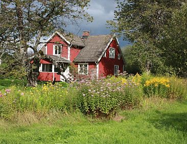 Vakantiehuis Schönes Ferienhaus in Småland mit Sauna, Boot