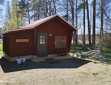 Stuga Trehörnasjön,sauna en trapboot
