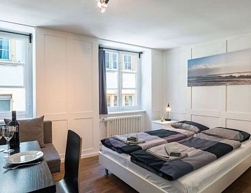 Appartement ZH Gasse 2 – HITrental Schmidgasse Apartment