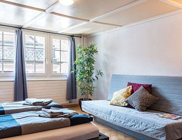 Appartement ZH Doerfli 4 - HITrental Apartment