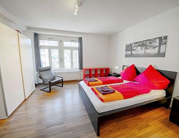 Appartement ZH Raspberry l - Oerlikon HITrental Apartment