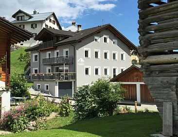 Appartement Casa Radieni, Flond, (Flond).