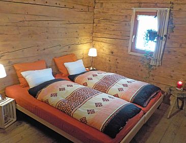 Appartement Bio-Hirschfarm, Versam, (Versam).