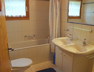 Appartement Tgèsa Bostgé Grubenmann, (Sedrun).
