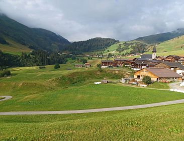 Appartement Tgèsa Plaun Pazzola R Loretz, (Rueras/Sedrun).