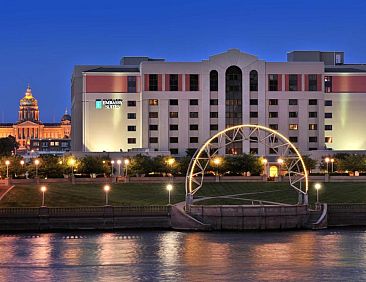 Embassy Suites Des Moines Downtown