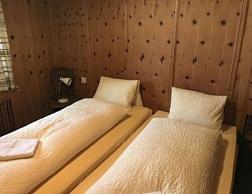 Appartement Ferienwohnungen Chasa Valär, (Scuol)