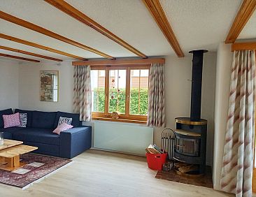 Appartement Seraina, Obersaxen-Valata, (Surcuolm), 38045B