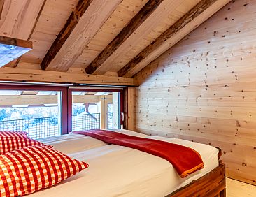 Appartement Ferienhaus Regan, Obersaxen-Valata, (Surcuolm), 