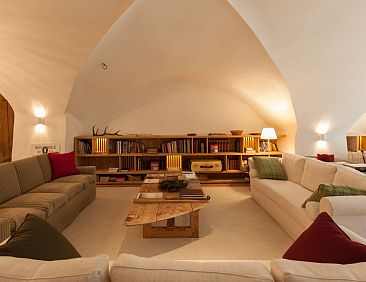 Appartement Ches'Ota: Historisches Engadinerhaus mit Garten 