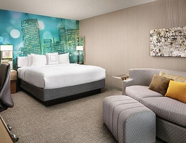 Courtyard Indianapolis at the Capitol