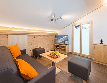 Appartement Lunic, AZapartments.ch, B&amp;B, (Grächen), 1057