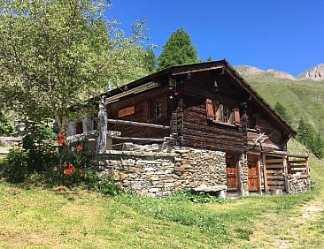 Vakantiehuis Alphütte Murmolta auf der Sonnenterrasse im Wa