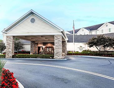 Homewood Suites by Hilton Long Island-Melville