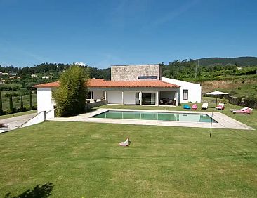 Villa Ado