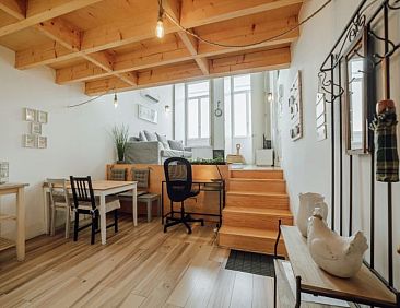 Appartement HISTORIC &amp; BRIGHT BOLHAO MEZZANINE by VACATIONY