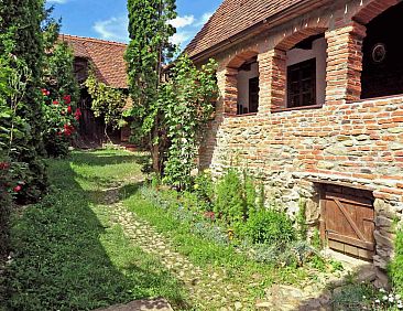 Vakantiehuis Casa Lopo - renovierter Bauernhof im Hirtendorf