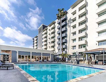 Four Points by Sheraton Los Angeles Westside