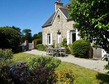 Vakantiehuis Charmantes Steinhaus in der Nähe des Meeres