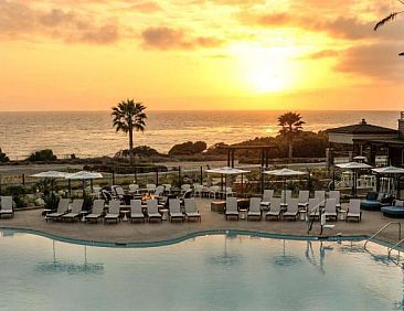 Cape Rey Carlsbad Beach, A Hilton Resort &amp; Spa