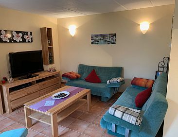 Vakantiehuis am Wasser mit Terrasse und Kaminofen