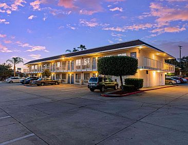 Motel 6-Temecula, CA - Historic Old Town