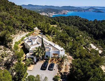 Vakantiehuis in Es Cubells mit Privatem Pool