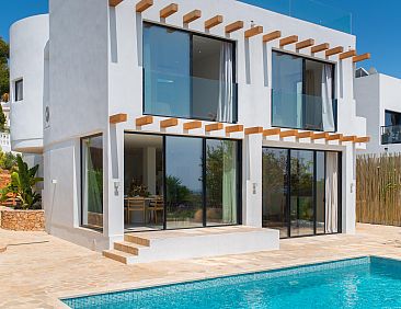 Vrijstaande woning in Ibiza