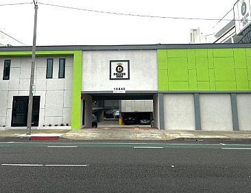 Deluxe Inn Hawthorne/ LAX
