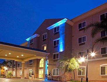 Holiday Inn Express Hotel &amp; Suites Los Angeles Airport Hawth