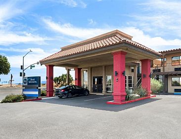 Best Western Desert Villa Inn