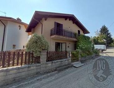 Vrijstaande woning in Tarcento