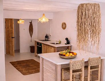 Deluxe-4 Pers-Appartement-Poolview