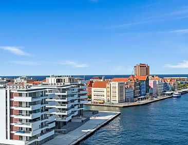 The Wharf 5D, bij Handelskade, Punda