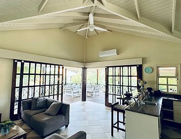 BlueBay Village - Villa 44 Djucu
