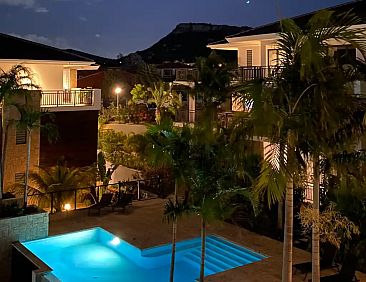 Penthouse The Breeze 30