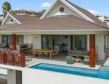 Villa Jazmyn 4 Blue Bay Resort