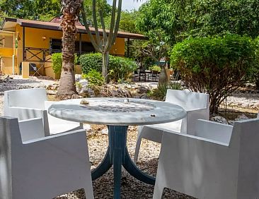 Bungalow Hopi Bon