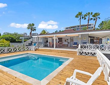 Villa Papaya