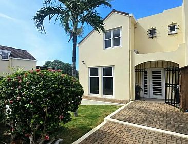 Royal Palm Resort 18 B